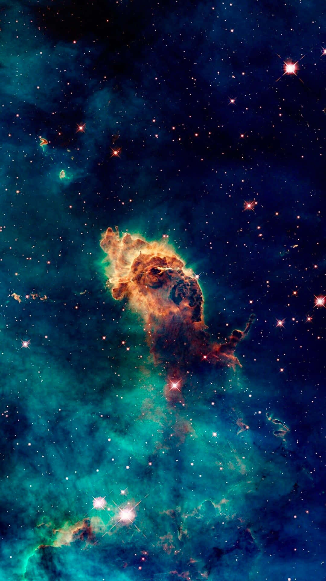 深空中充滿活力的宇宙星雲，帶有發光的雲團和閃爍的星星。