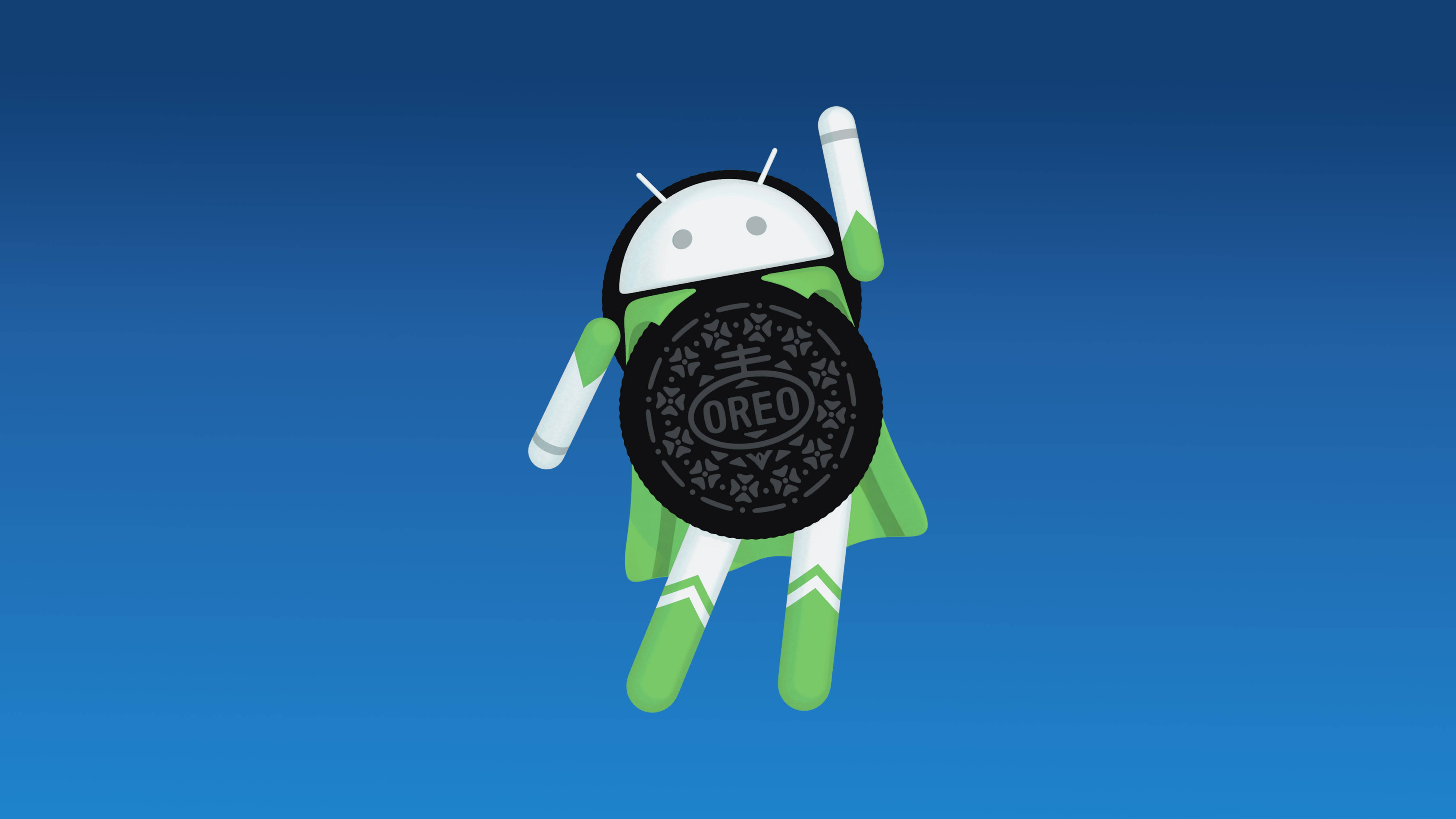 安卓奧利奧標誌桌面壁紙 壁紙 — Android 吉祥物喺漸變藍色背景前拎住一塊Oreo曲奇。