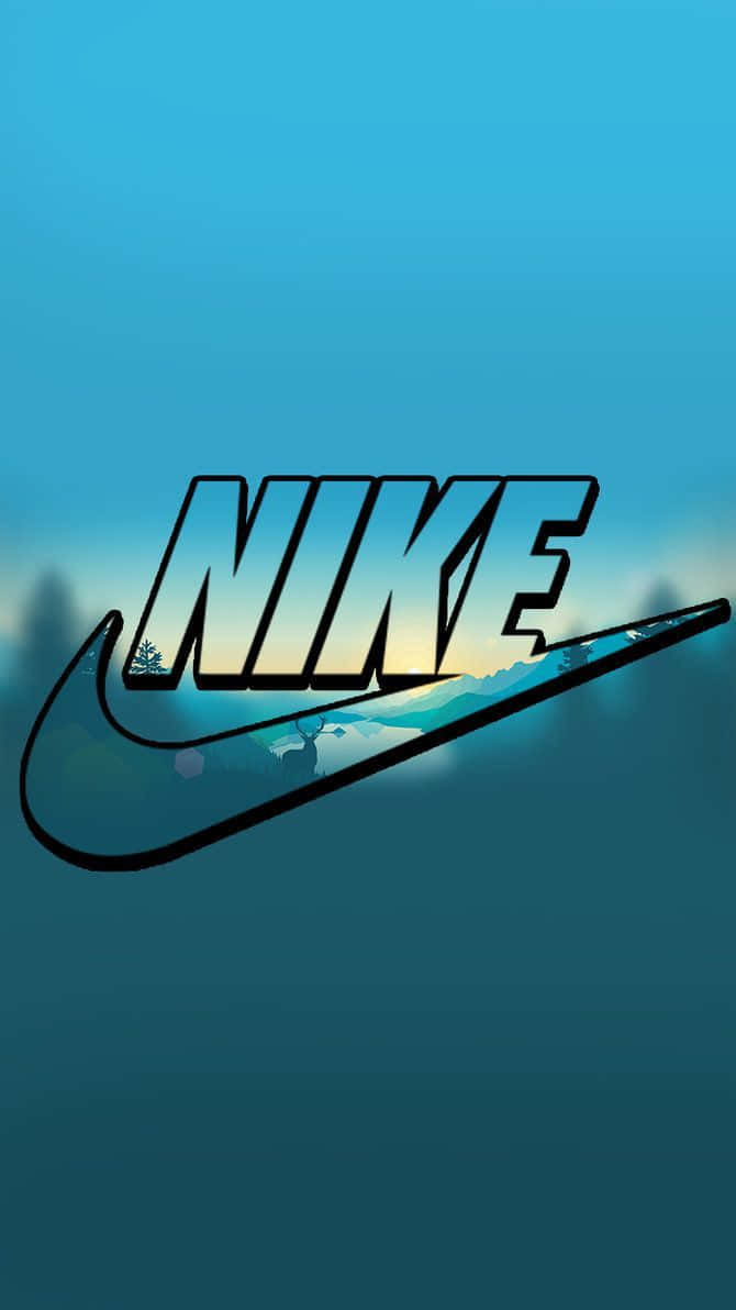Nike 標誌，勾號內有山景，背景為藍色漸變。