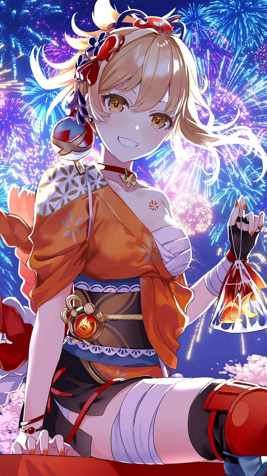 動漫女孩穿著和服在煙火下拿著魚燈籠
