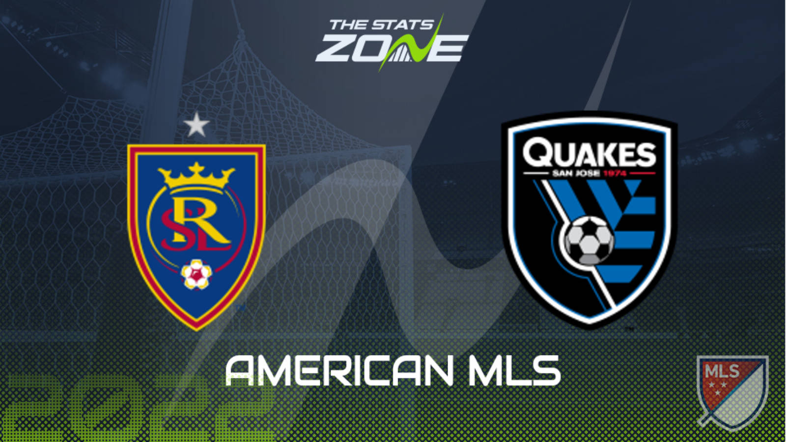 2022 賽季 MLS 足球隊標誌顯示在黑暗的體育場背景上。