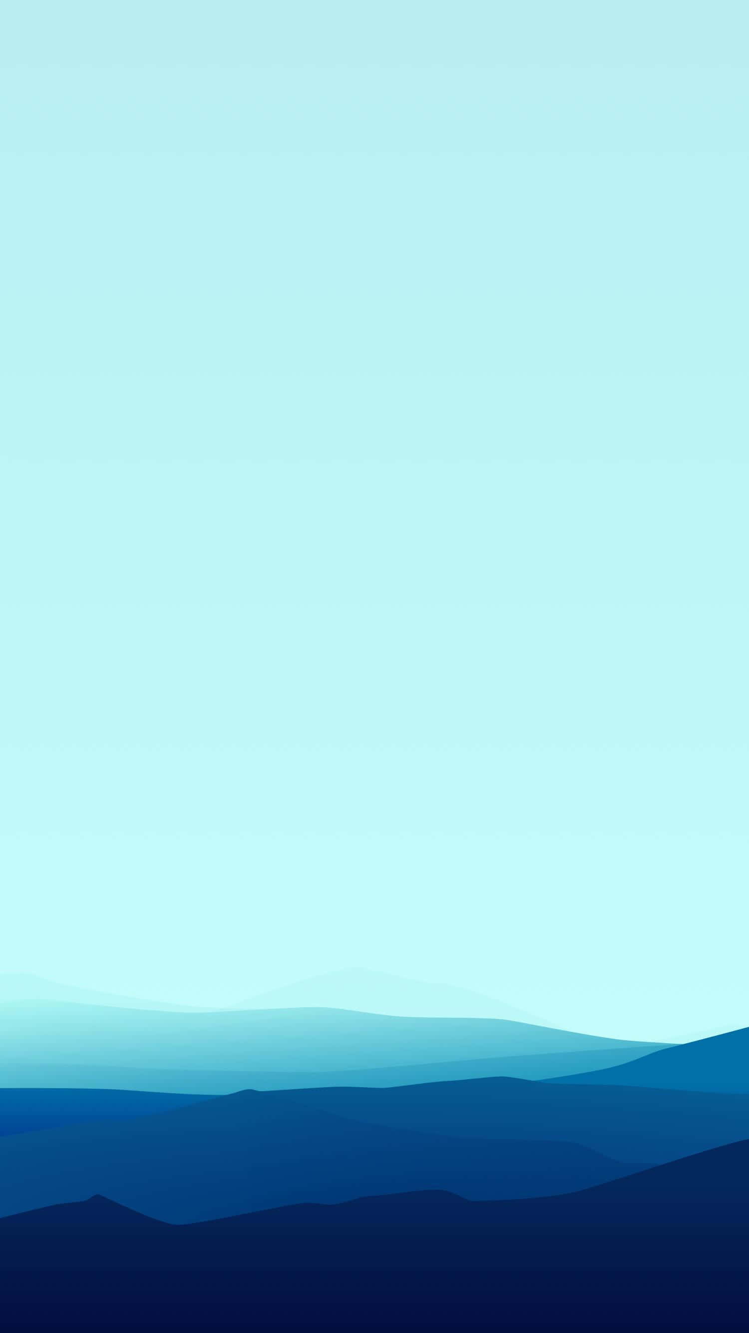 Minimalist Ocean 桌布 壁紙 — 寧靜嘅層疊山脈剪影融入由深藍到柔和青色嘅漸變天空。