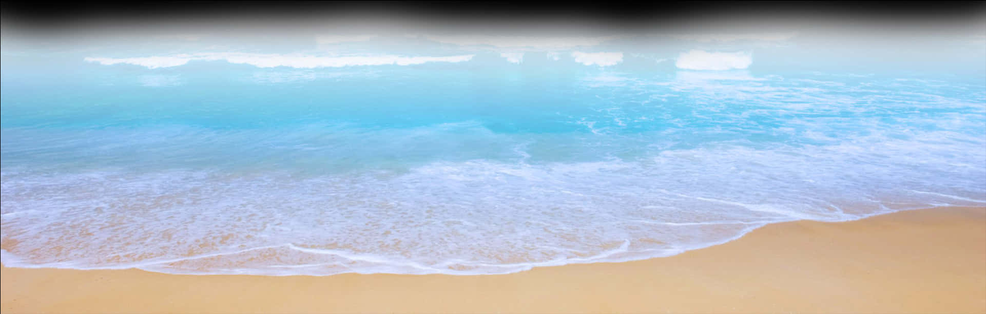 寧靜海灘海浪全景 壁紙