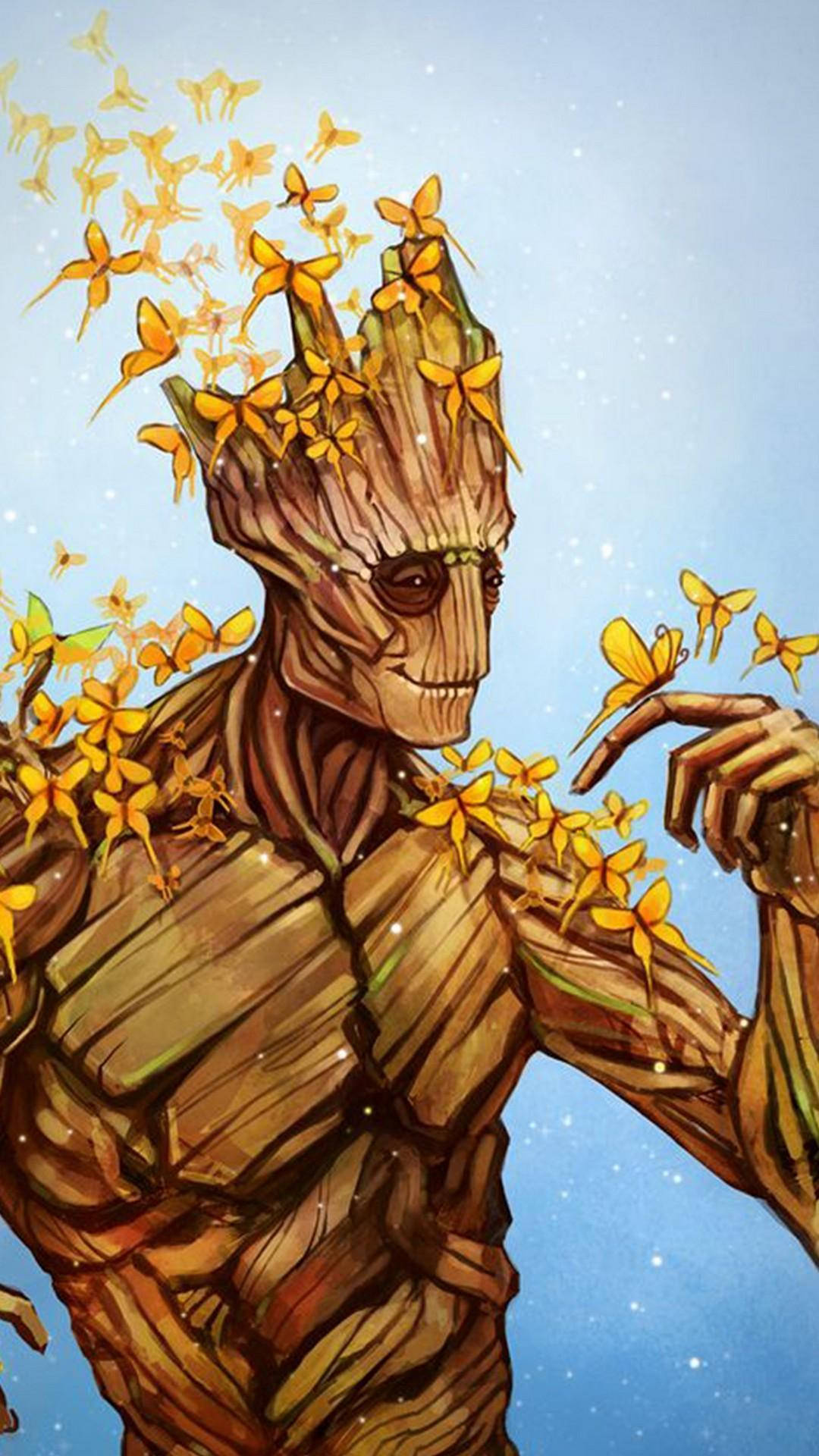 小樹人與蝴蝶飛舞 壁紙 — 格魯特在繁星點點的藍天下，金色蝴蝶在他樹狀形態周圍翩翩起舞，他平靜地站立著。