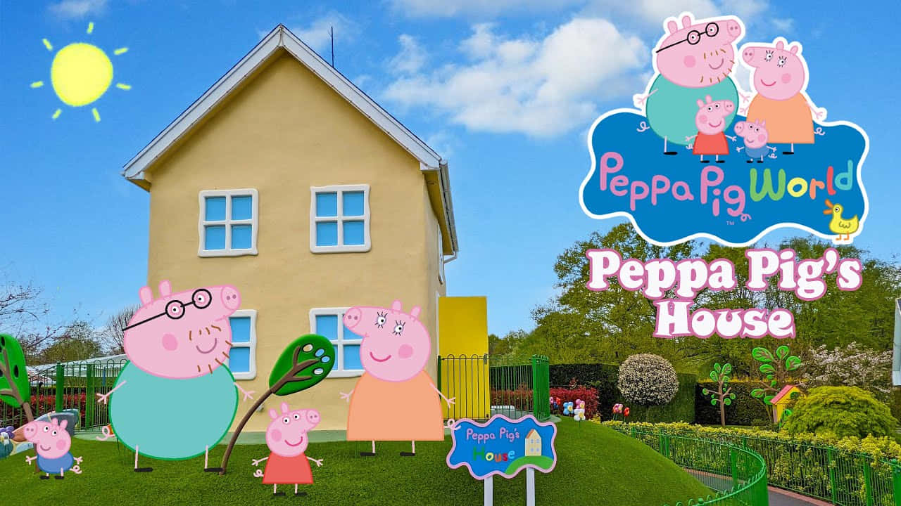 Peppa Pig 家庭角色喺佢哋嘅黃色屋前面，有綠色草坪同晴朗嘅天空。