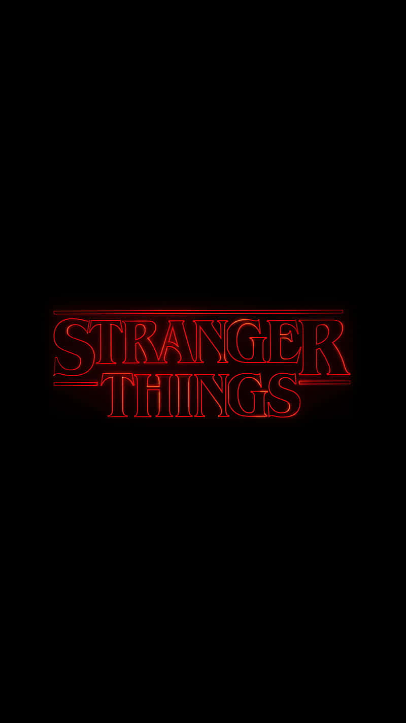 黑色背景上寫住 stranger things 嘅紅色霓虹文字。