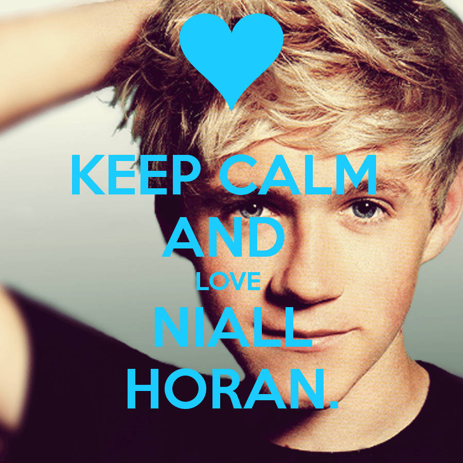 Niall Horan 的肖像，帶有藍色心形和文字，內容為 keep calm and love niall horan