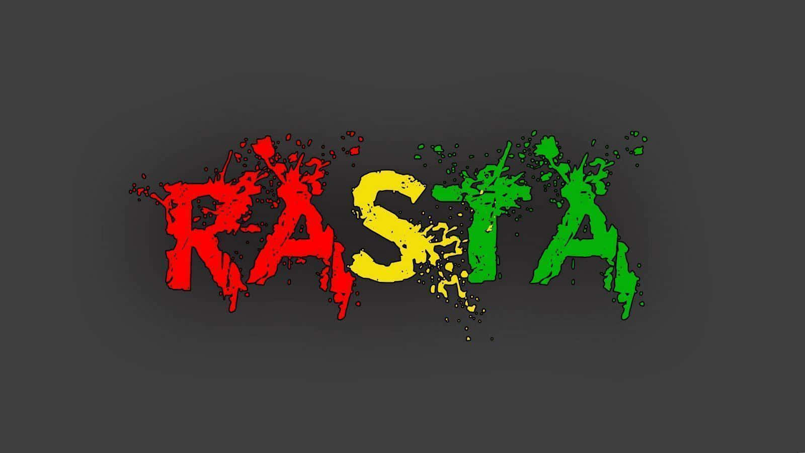 喺深灰色背景上，以紅色、黃色同綠色油漆濺出嘅粗體 RASTA 文字。
