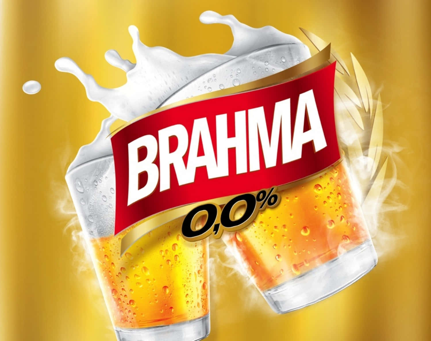兩個碰撞的啤酒杯，帶有泡沫飛濺和Brahma 0.0%標誌。