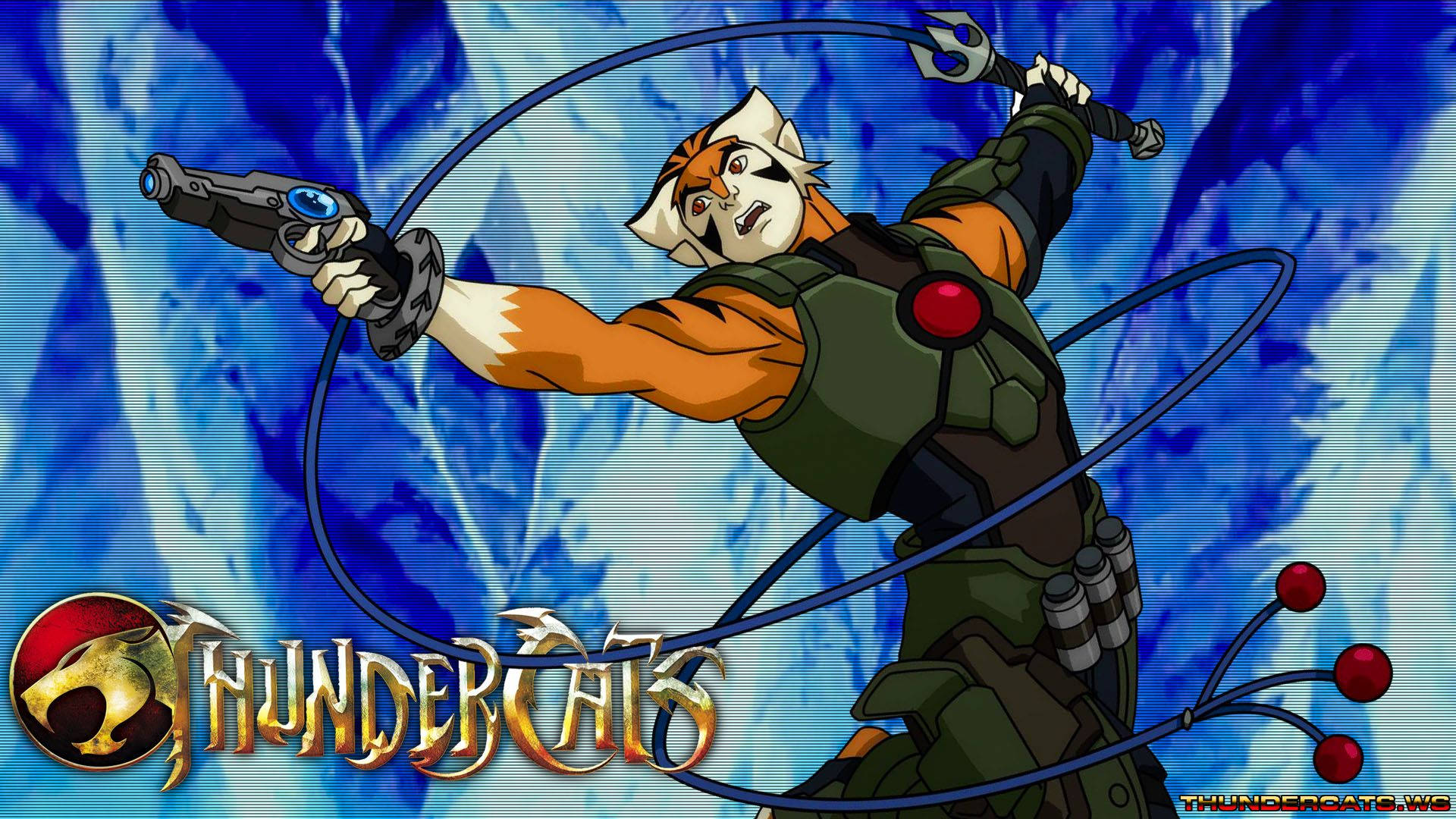 帥氣 Thundercats Tygra 壁紙 — 一個肌肉發達的橙色老虎戰士穿著綠色盔甲，在鋸齒狀的藍色冰背景前揮舞鞭子和手槍。