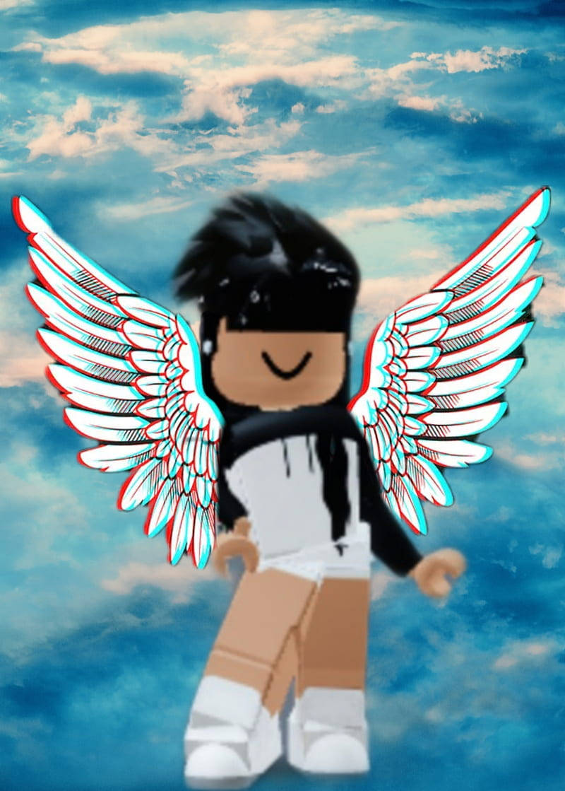 帶天使翅膀的美學Roblox女孩 壁紙 — 一個方塊狀的 Roblox 頭像，黑色頭髮，白色大翅膀，漂浮在藍天白雲中。