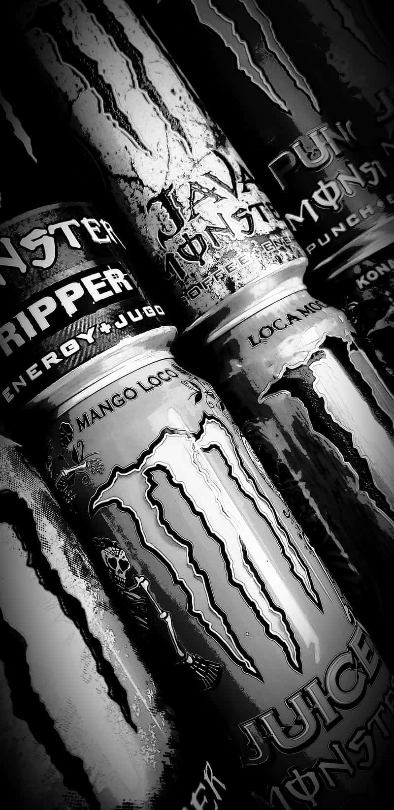 Monster Energy 桌布 壁紙 — 帶有爪痕和骷髏標誌的粗糙黑白Monster Energy飲料罐特寫。