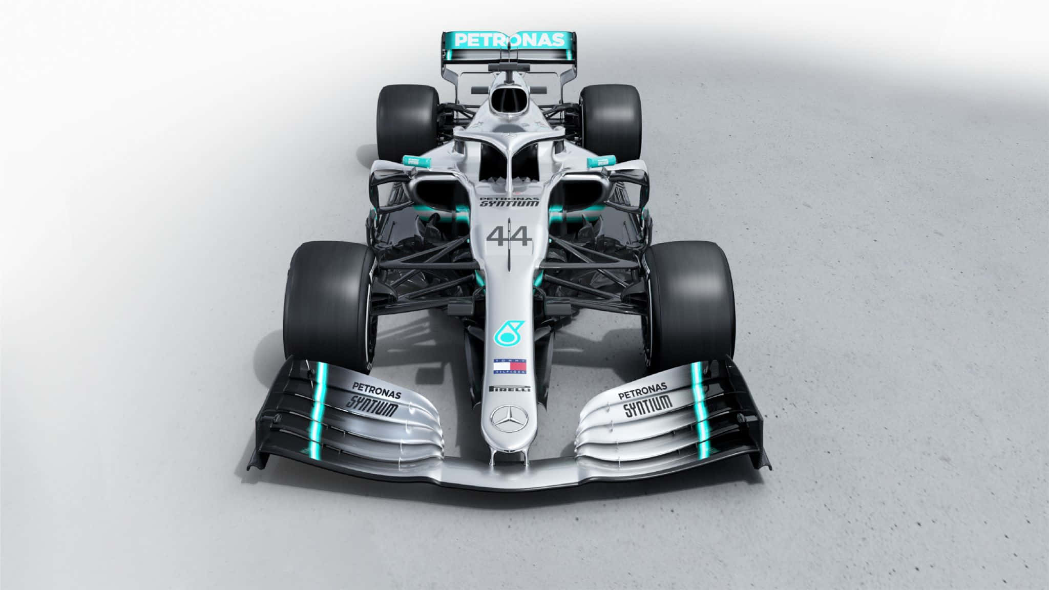 平治F1賽車灰色背景 壁紙