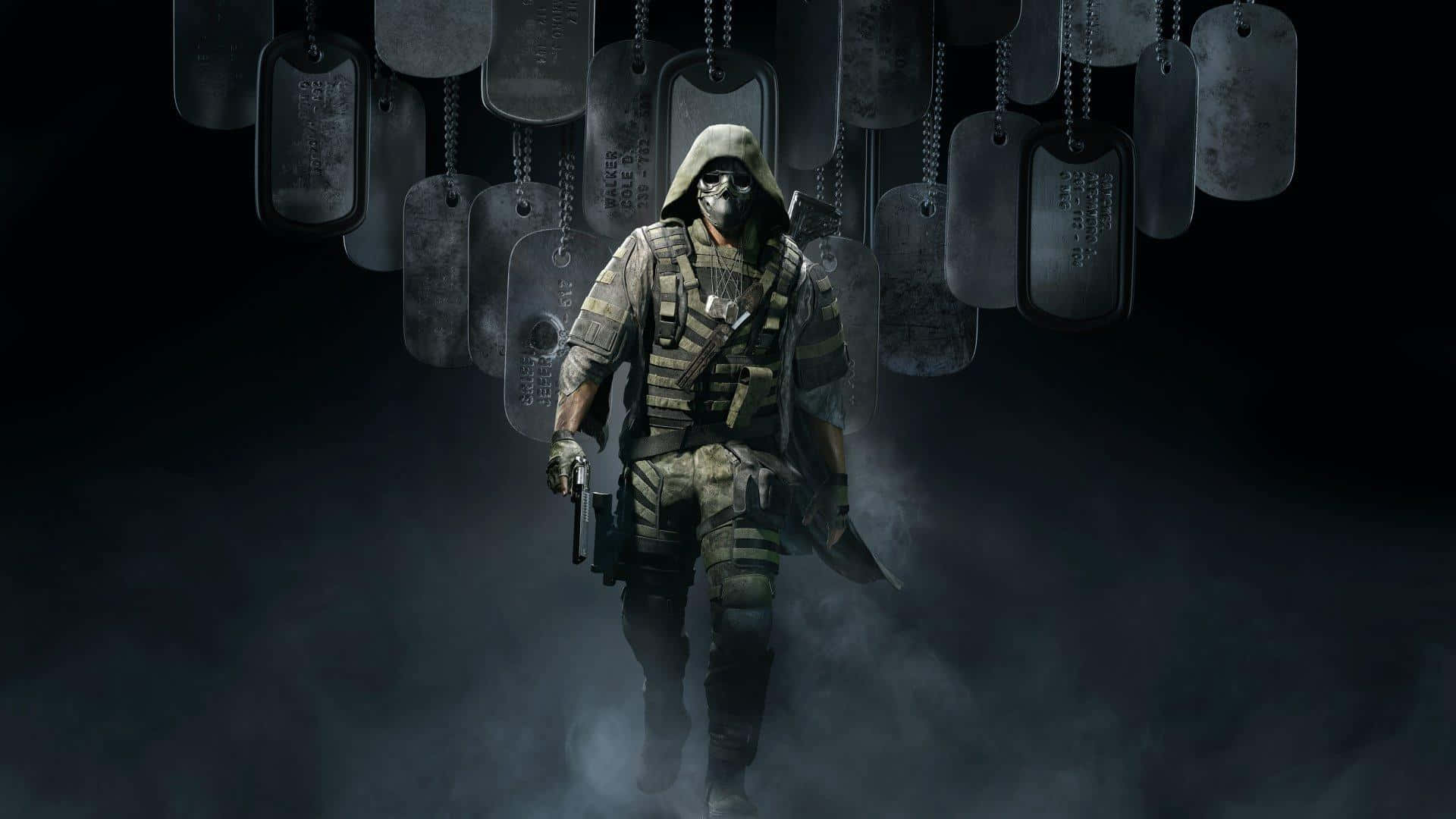 戴面具的士兵身穿戰術裝備，在黑暗的迷霧中走在懸掛的狗牌下方。