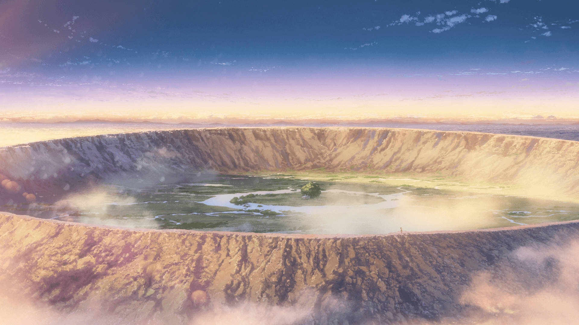 廣闊火山口動漫風景 壁紙 — 黎明時分的寧靜火山口，霧氣瀰漫的水面，崎嶇懸崖環繞的小島上孤獨佇立著一棵樹。