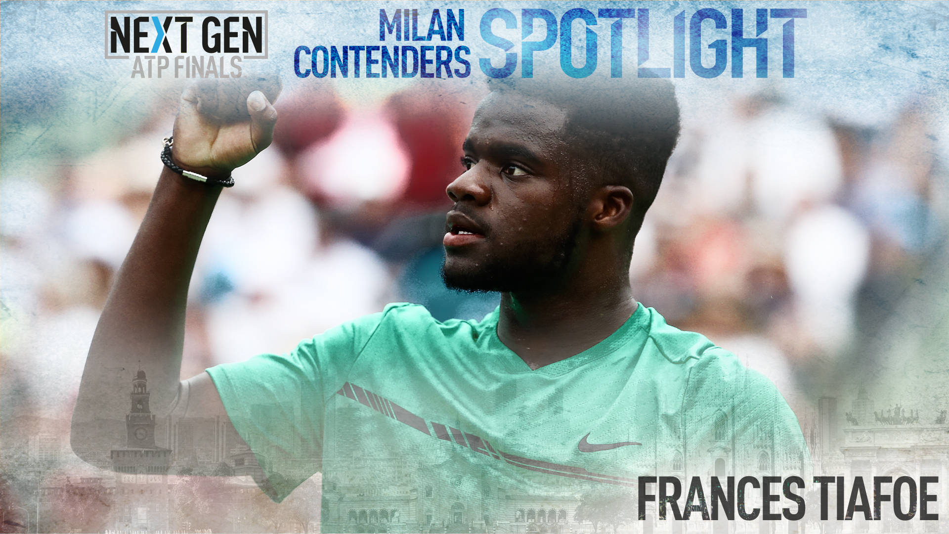 網球選手 Frances Tiafoe 在 ATP 總決賽的聚光燈下向人群揮手。