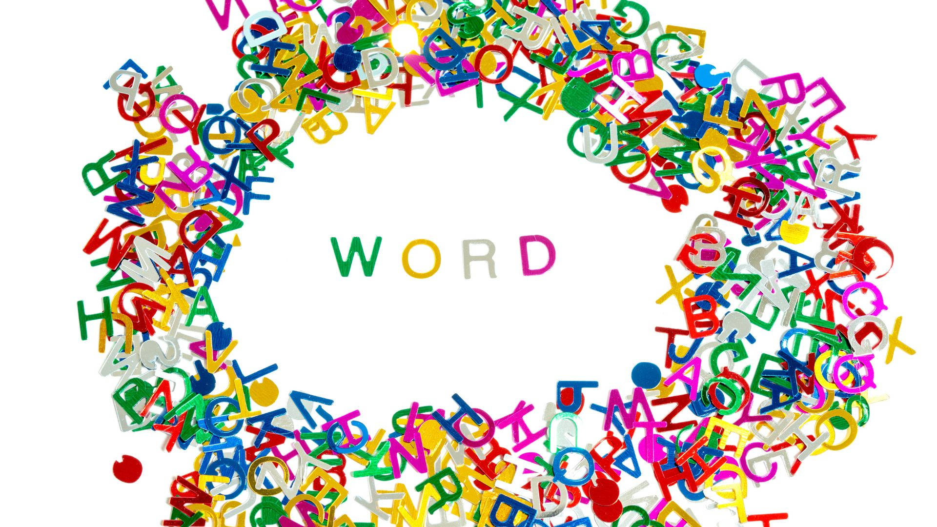 一圈彩色塑膠字母圍繞著中心的「WORD」一詞。