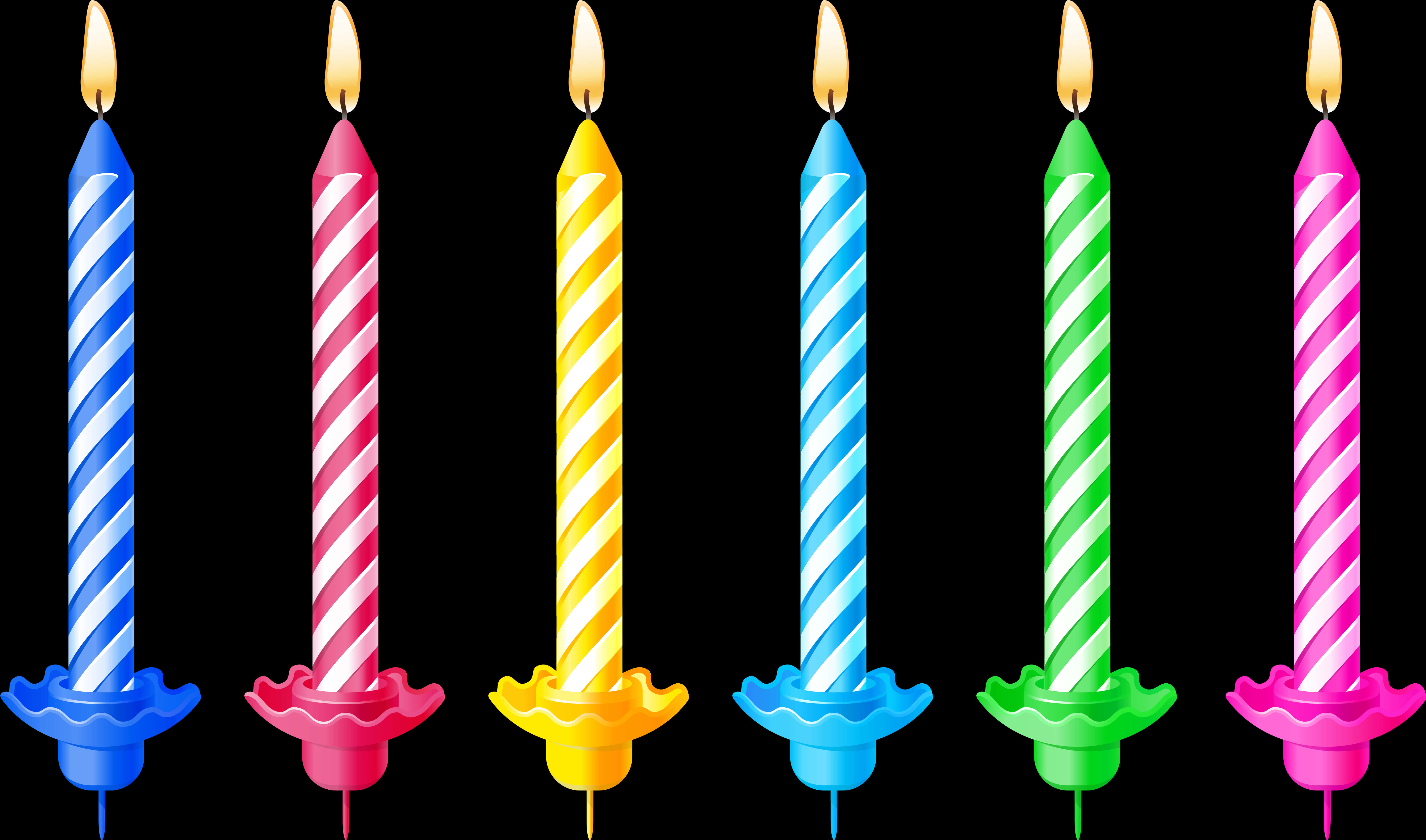 彩色生日蠟燭向量圖 壁紙 — 六枝色彩繽紛的條紋生日蠟燭，點燃的火焰在黑色背景前排列成一排。