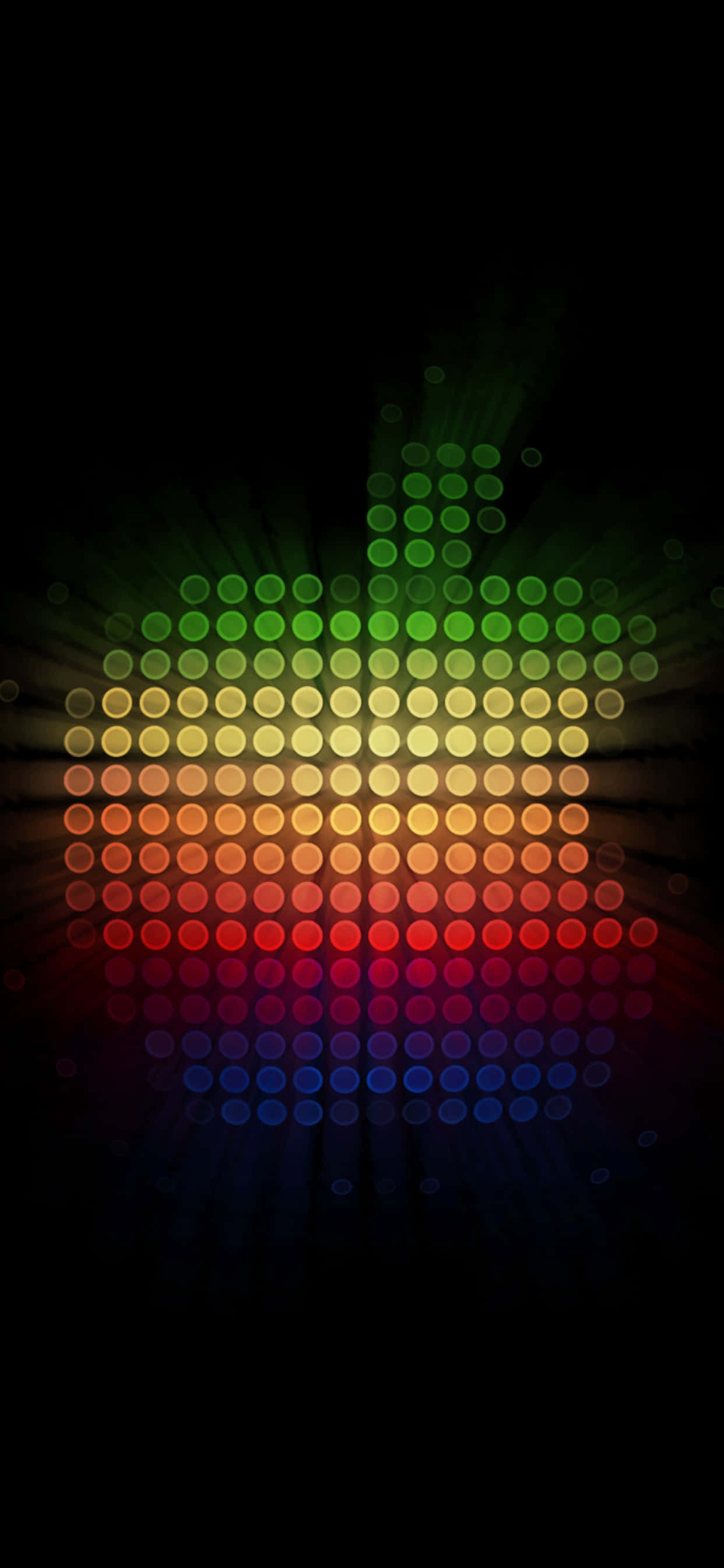復古靈感——經典蘋果標誌 壁紙 — 一個充滿活力的彩虹點陣 Apple 標誌在黑色背景上散發光芒。