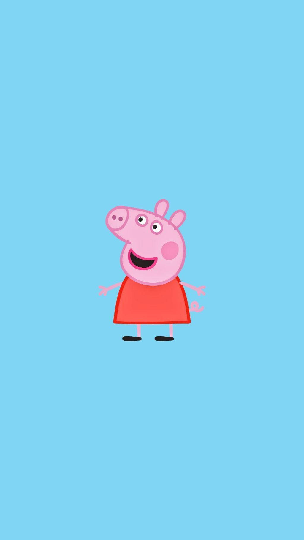 快樂小豬佩奇藍色手機背景 壁紙 — Peppa Pig 穿著紅色連衣裙，在純淺藍色背景上開心地微笑。