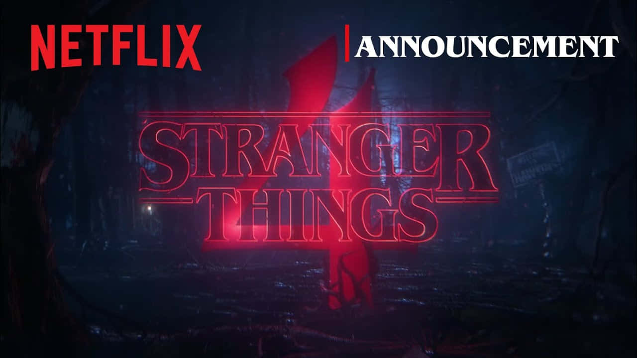 Stranger Things Netflix公告標誌在黑暗森林中發出紅光。