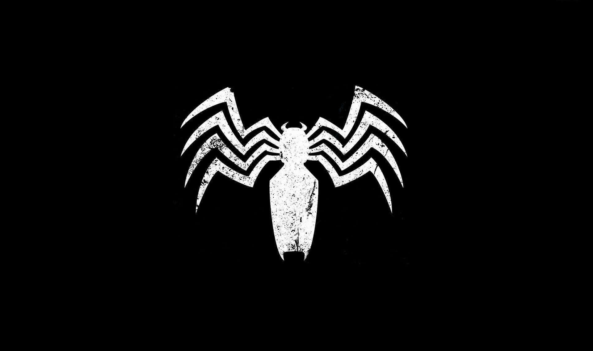 恐懼無敵黑毒液 壁紙 — 一個磨損的白色Venom標誌在純黑色背景上顯得格外突出。