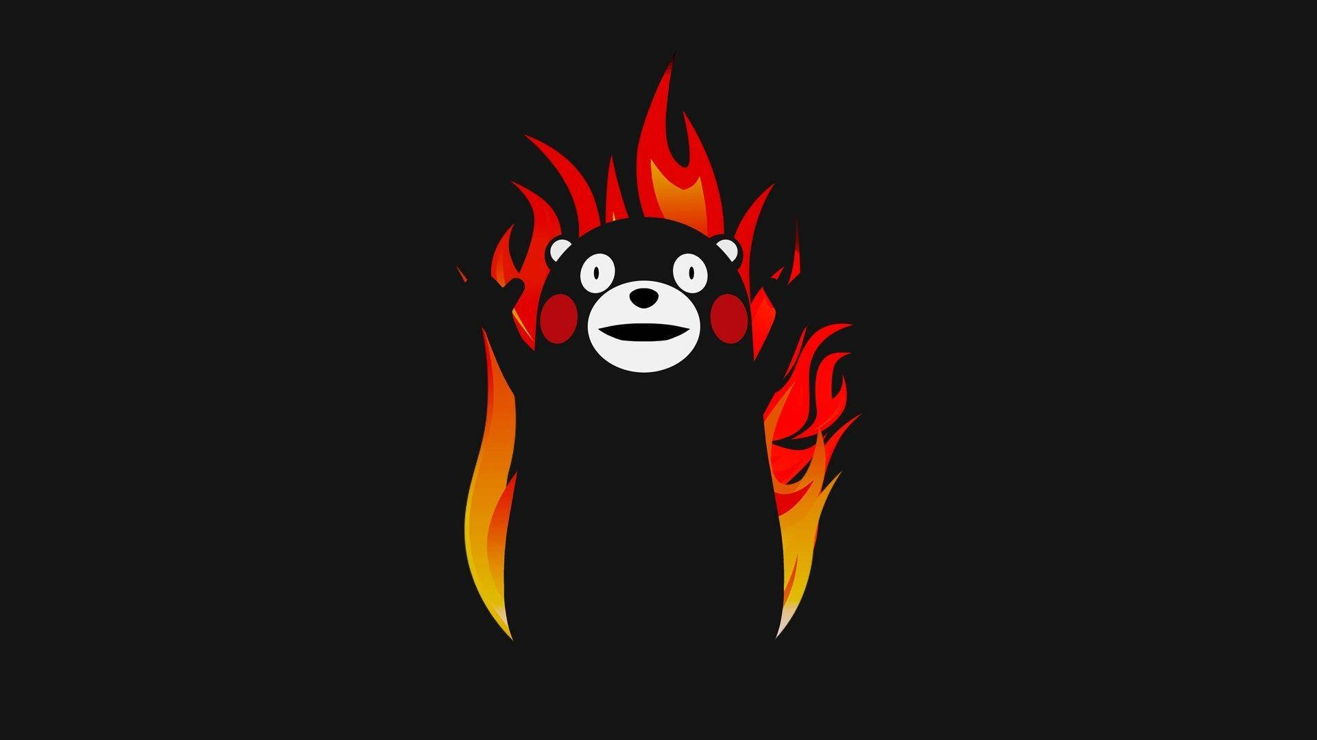 惡魔庫馬蒙燃燒 壁紙 — 一隻風格化的黑熊，頭部和側面噴出火紅和橙色的火焰，背景為純黑色。