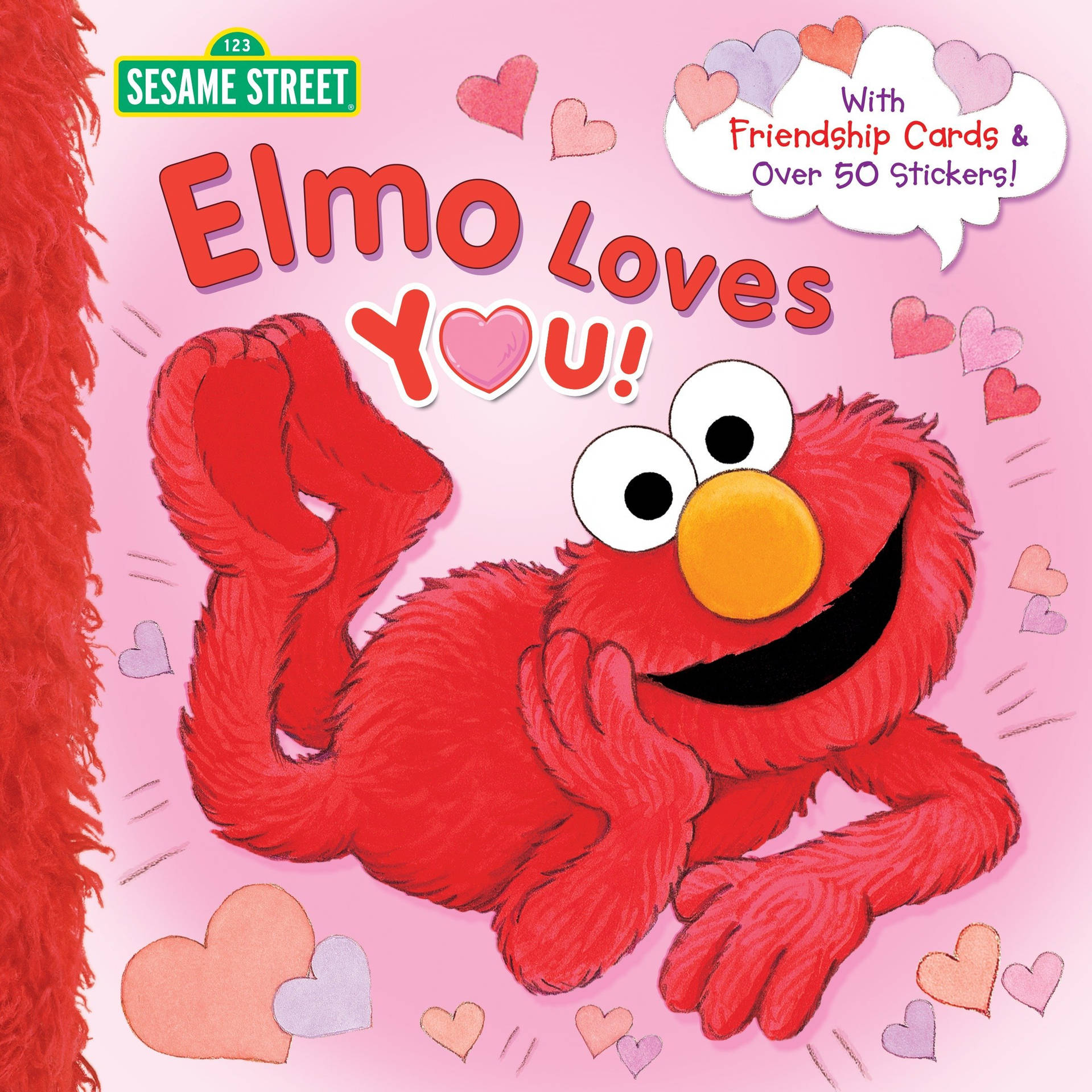 Elmo 微笑，周圍有心形，在粉紅色的芝麻街書封面上。