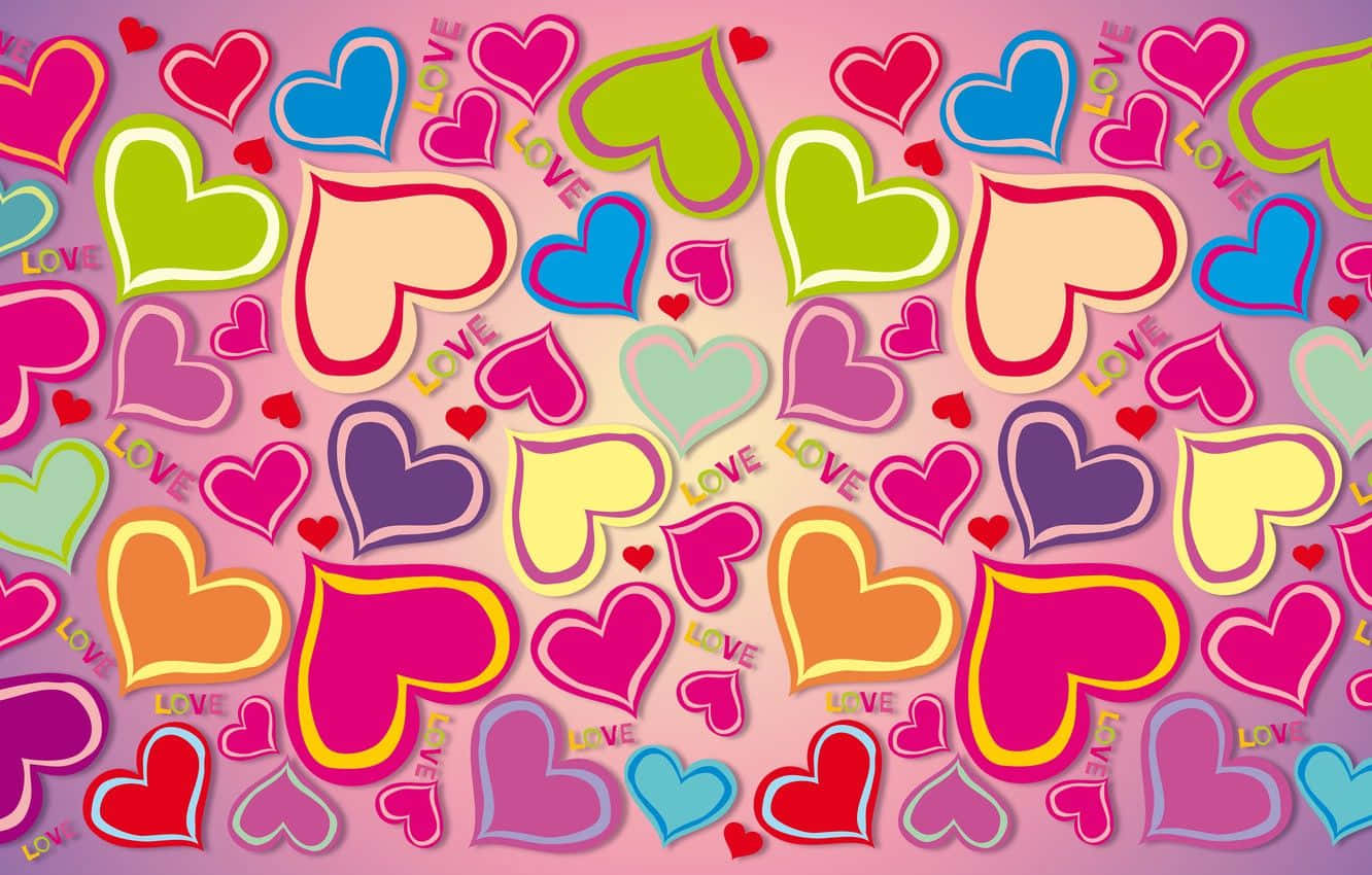 一個歡快的圖案，由多色心形組成，裡面寫著 love。
