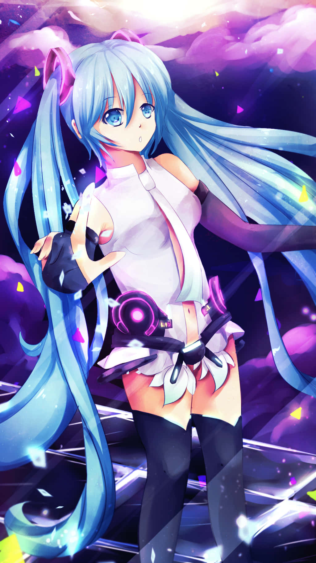 感受初音未來的強大力量，擁抱她的專屬手機 壁紙 — 長藍髮、帶發光紫色點綴的動漫女孩，站在有漂浮粒子的宇宙背景前。