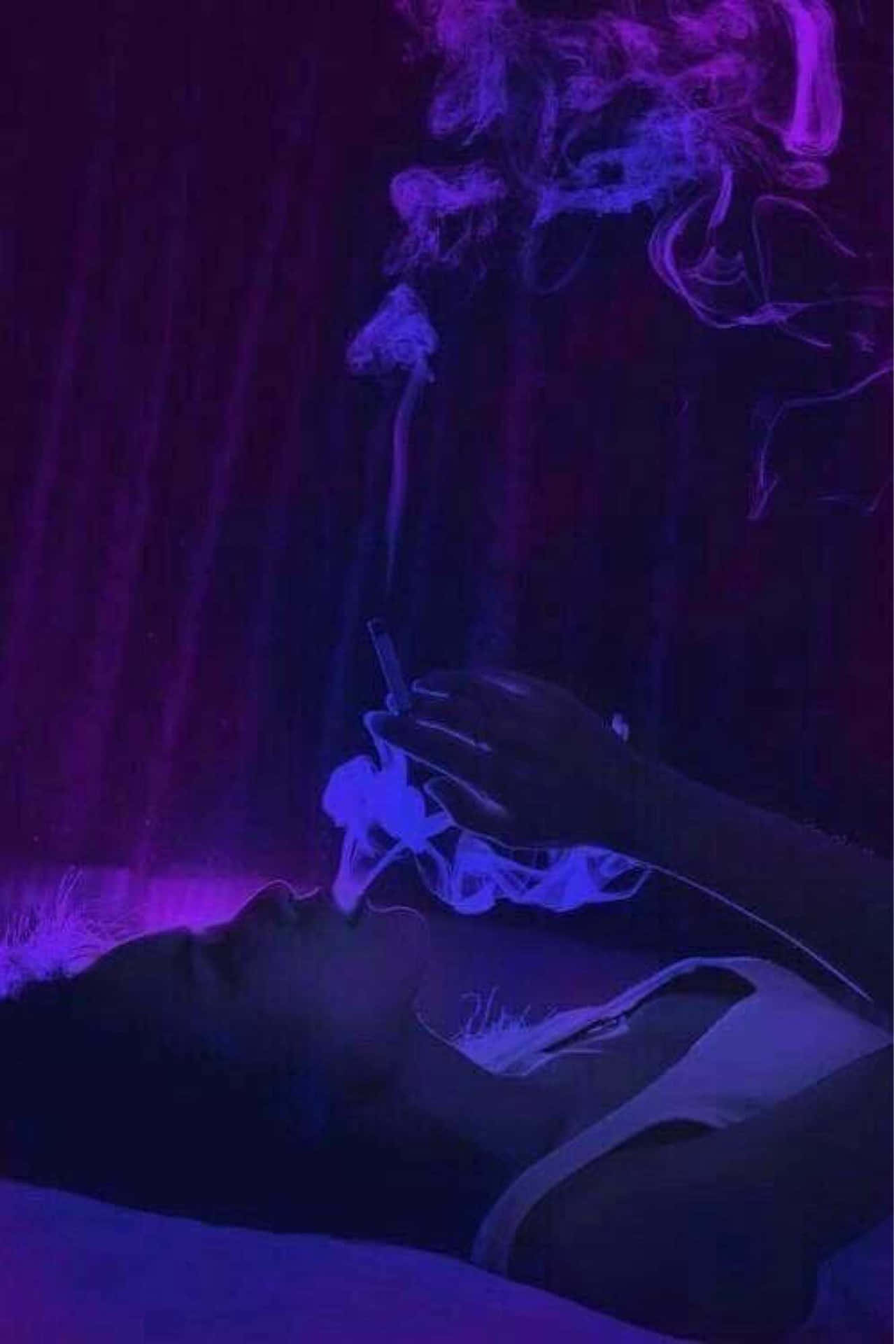 在黑暗的房間裡躺著呼出紫色煙霧的人。