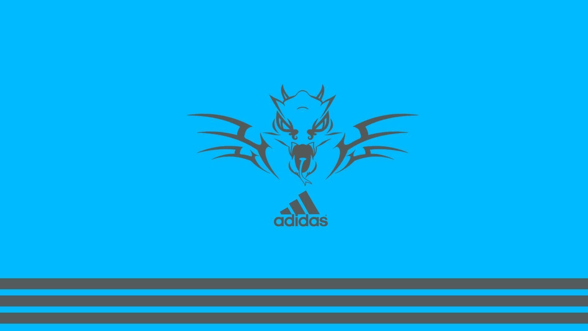 Adidas 標誌，帶有龍圖案，背景為藍色條紋