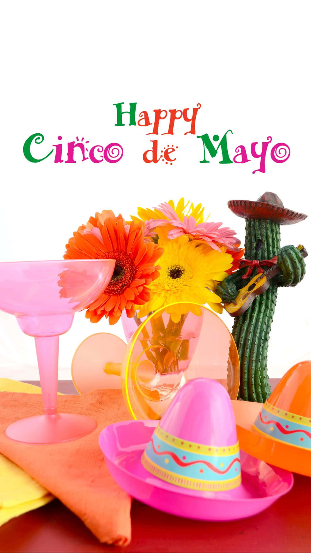 慶祝五月初五！ 壁紙 — 色彩繽紛嘅 Cinco de Mayo 慶祝活動，有彩色闊邊帽、瑪格麗特酒杯同仙人掌公仔，背景係白色。