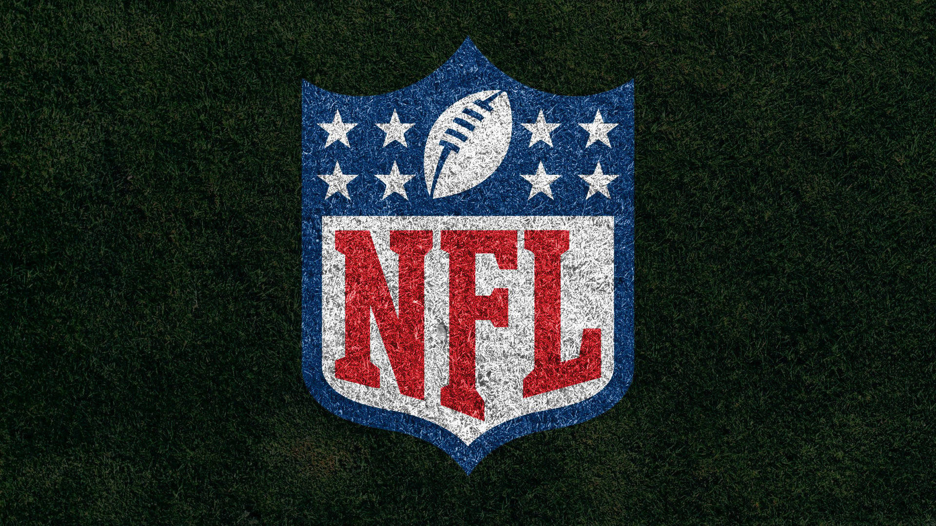 NFL 標誌在綠色草地上，帶星星和橄欖球設計。