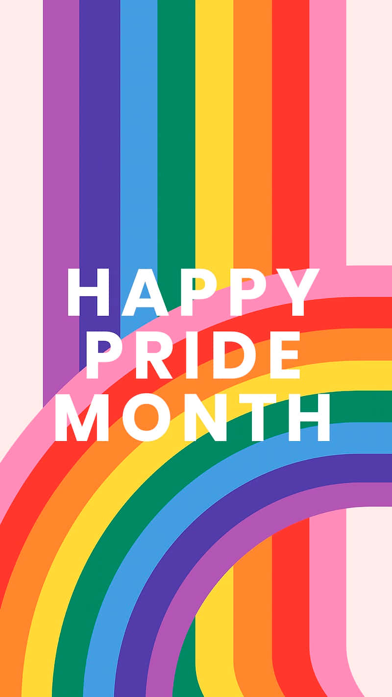 粗體文字 'HAPPY PRIDE MONTH' 位於粉紅色背景上的彎曲彩虹條紋上方。