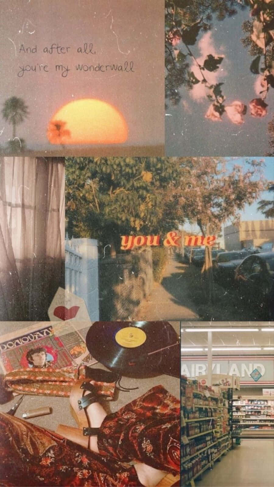 90's Vintage Retro Aesthetic 桌布 壁紙 — 懷舊拼貼畫，包含日落、玫瑰、黑膠唱片和超市通道，搭配手寫歌詞和溫暖的復古色調。