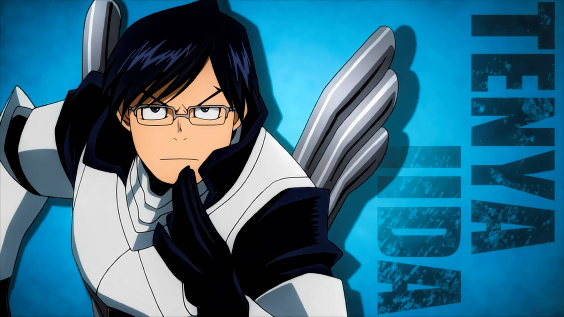 動畫英雄 Tenya Iida 身穿黑白服裝，帶有機械翅膀。