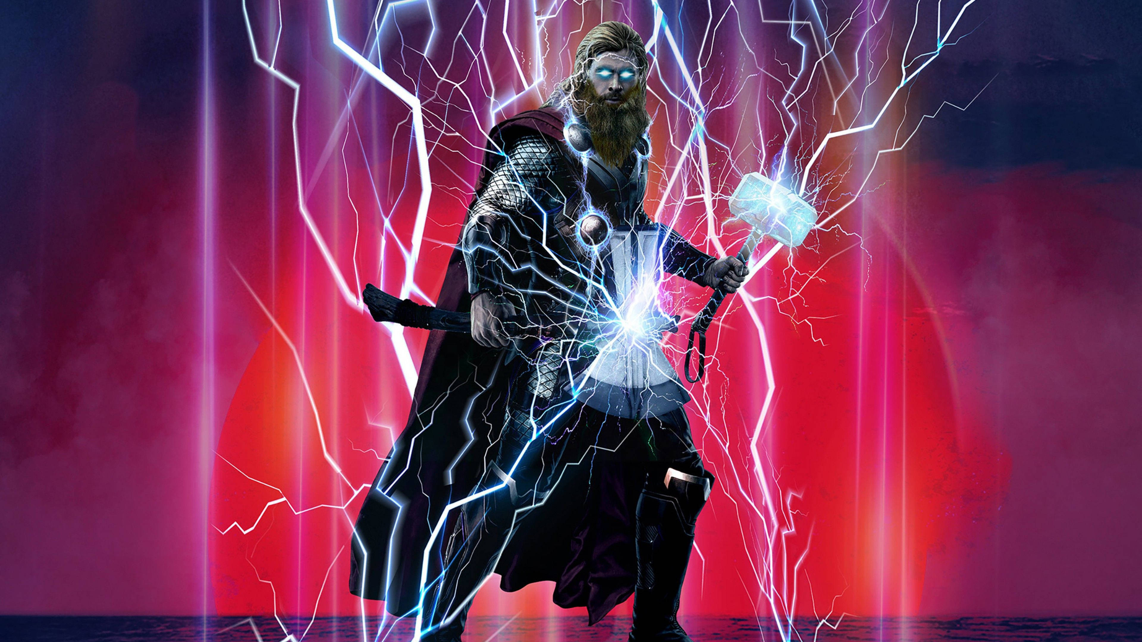 Thunderstorm 桌布 壁紙 — 托爾揮舞著發光的錘子，被電閃雷鳴包圍，背景是充滿活力的紅色和紫色宇宙背景。