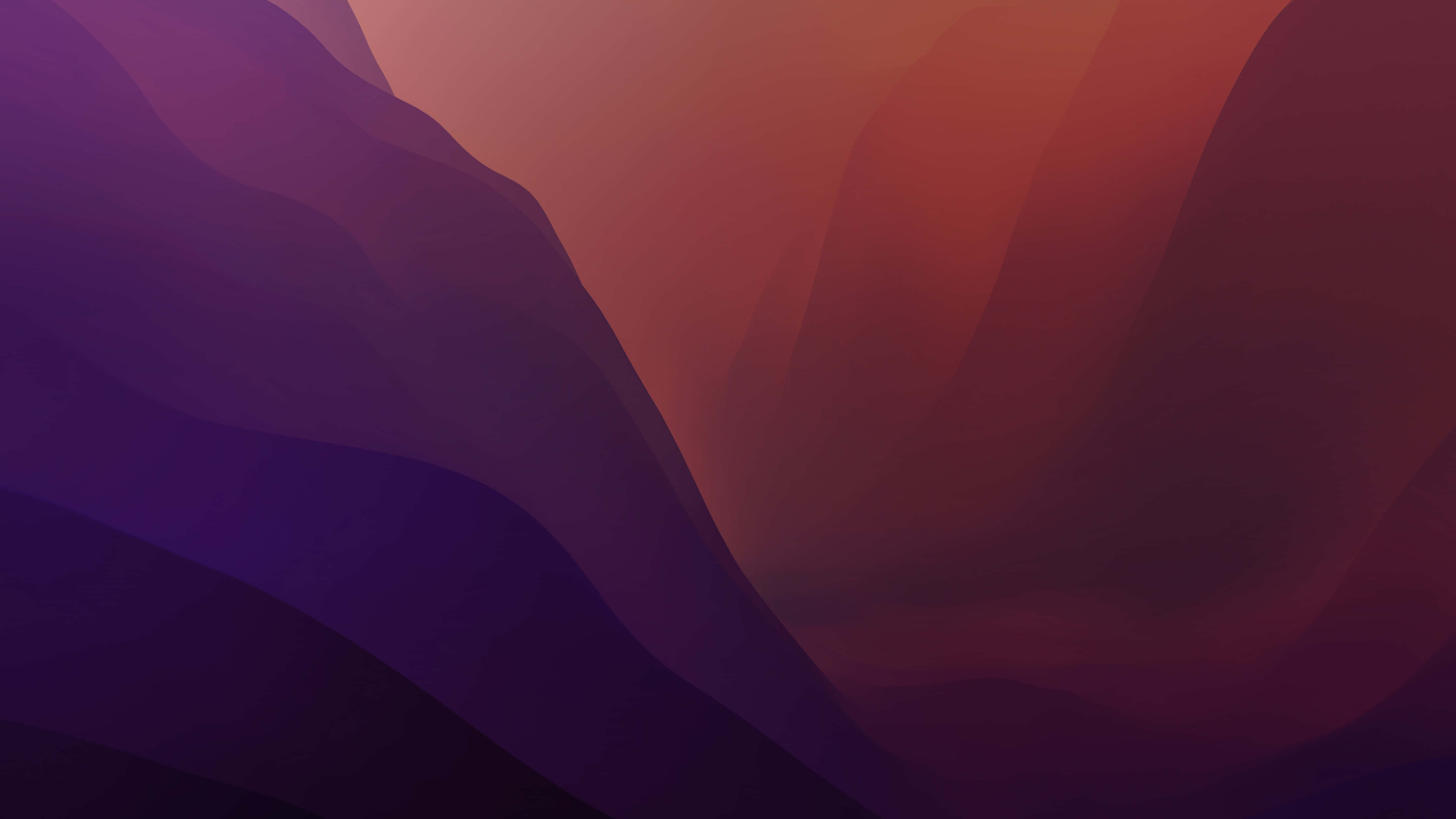 macOS 桌布 壁紙 — 抽象數位藝術作品，以深紫色和溫暖的橙紅色流動漸變呈現柔和的波浪形態。