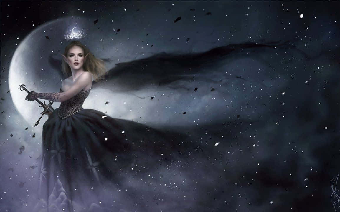 精靈女王在彎月下繁星點點的夜空中持劍