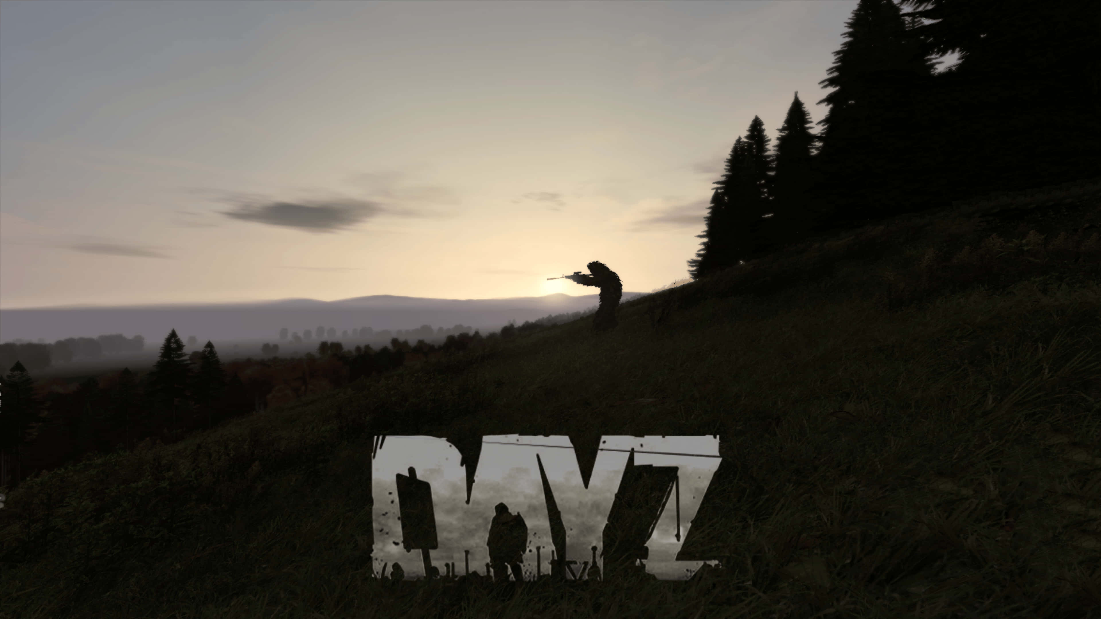 持械角色剪影 4K DayZ Epoch Mod 背景 壁紙 — 黎明時分，一個身影在長滿草的山丘上瞄準步槍的剪影，遊戲標題 DayZ 顯眼地展示。
