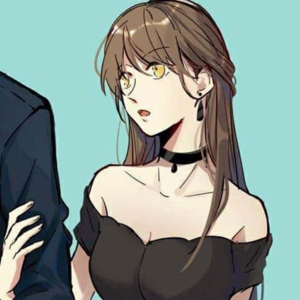 擁有棕色頭髮和黃色眼睛的動漫女孩，戴著黑色頸鍊和露肩上衣。