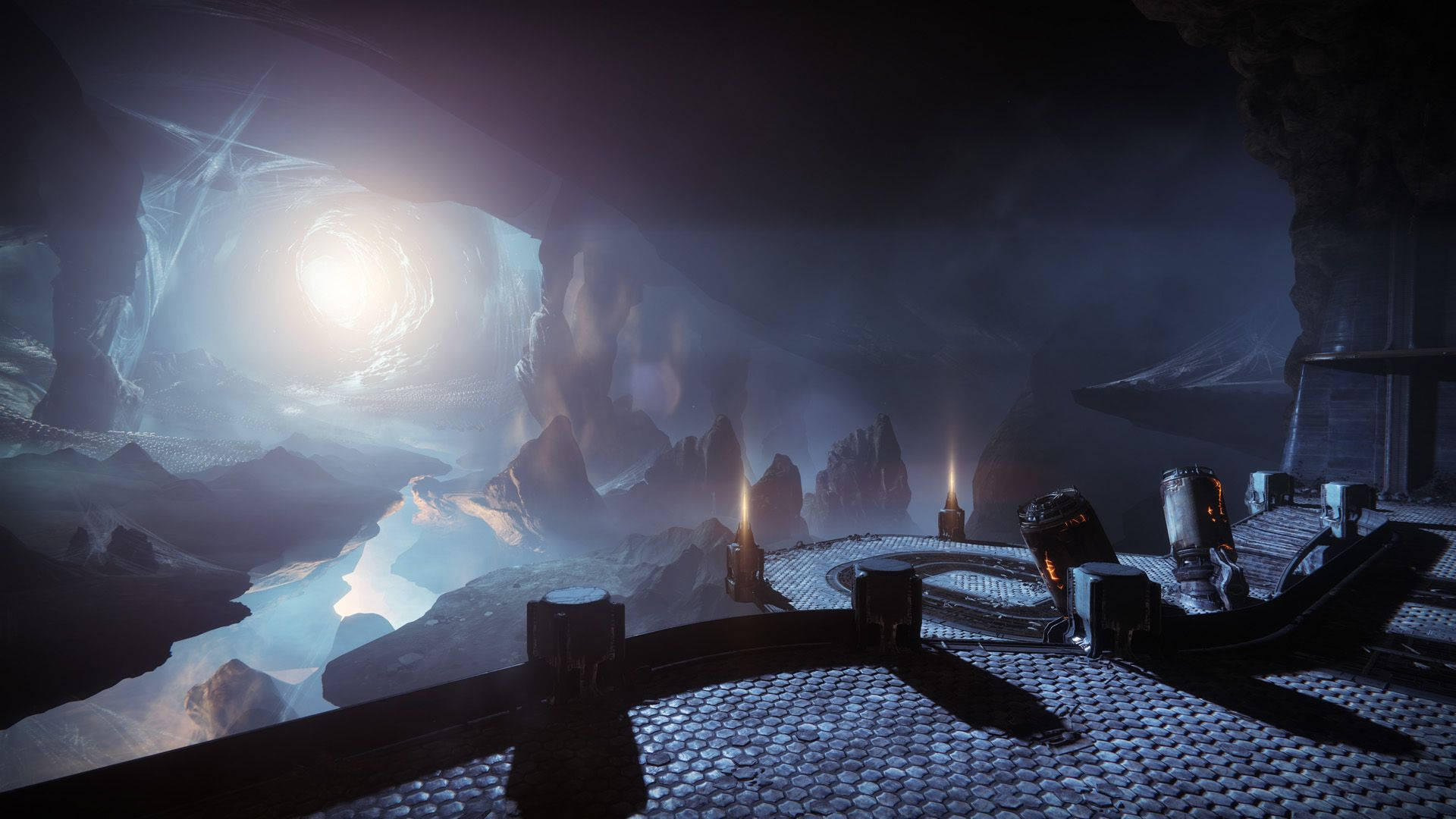 掌握黑暗之力：《Destiny 2：Shadowkeep》 壁紙 — 在黑暗洞穴中，一個未來主義天文台俯瞰著在旋轉宇宙漩渦下發光的外星峽谷。