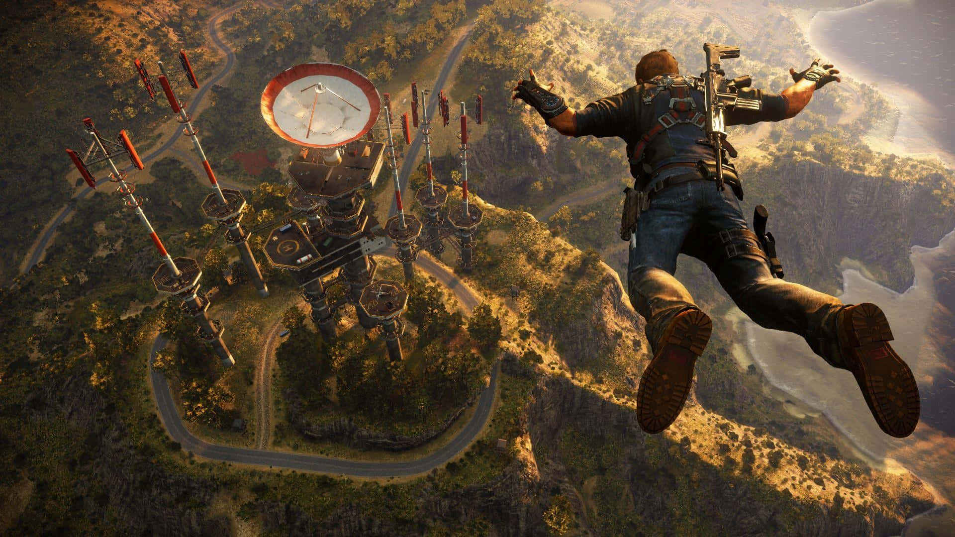 探索Just Cause 4的豐饒開放世界 壁紙 — 一名士兵在金色夕陽下自由落體，朝向一個設有巨大鐘樓和紅色天線的山區基地。