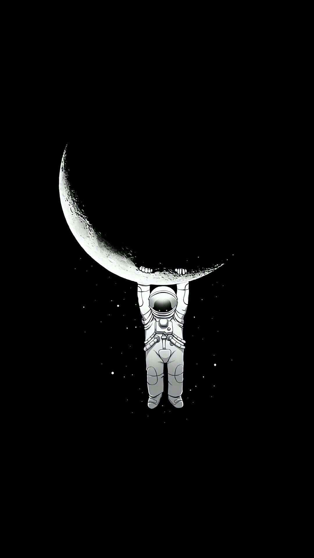 太空人在太空中舉起新月，背景有星星。