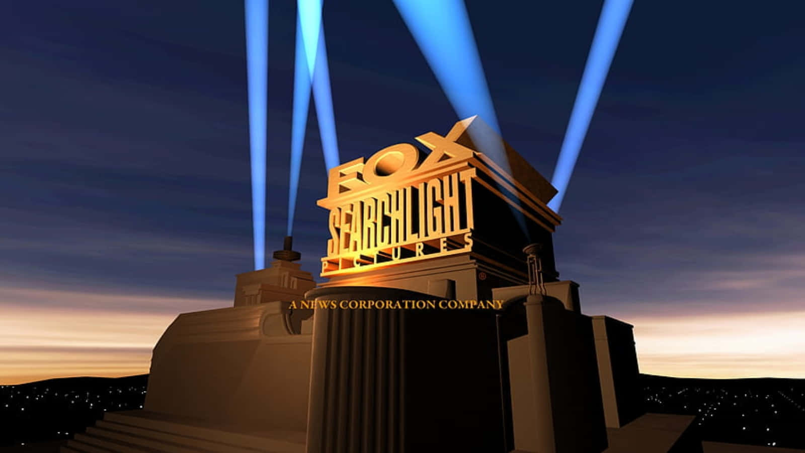 Fox Searchlight Pictures標誌在黃昏時分發光，藍色聚光燈照射在城市上空。