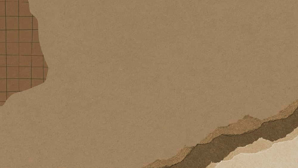 撕破的棕色紙張層露出下方的網格圖案。
