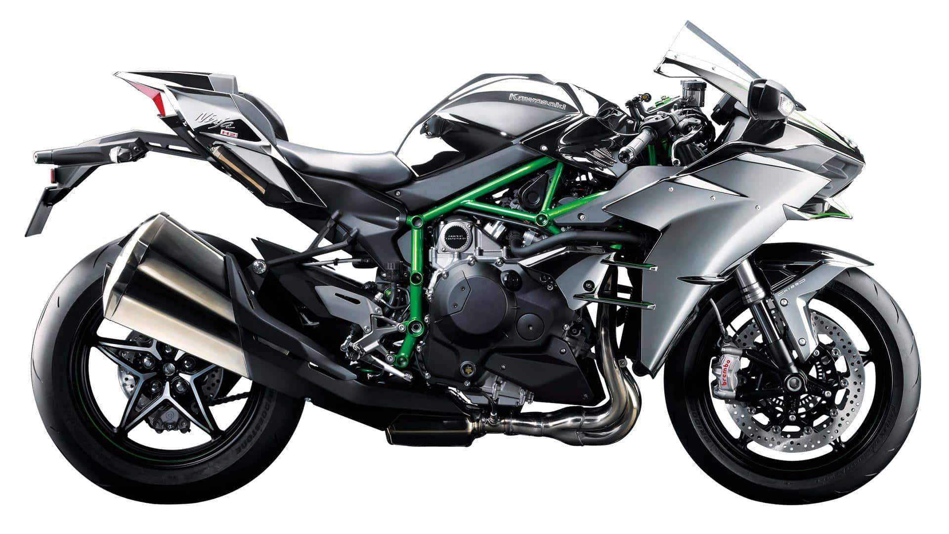 銀綠色Kawasaki運動電單車，帶有外露車架和鍍鉻排氣管。