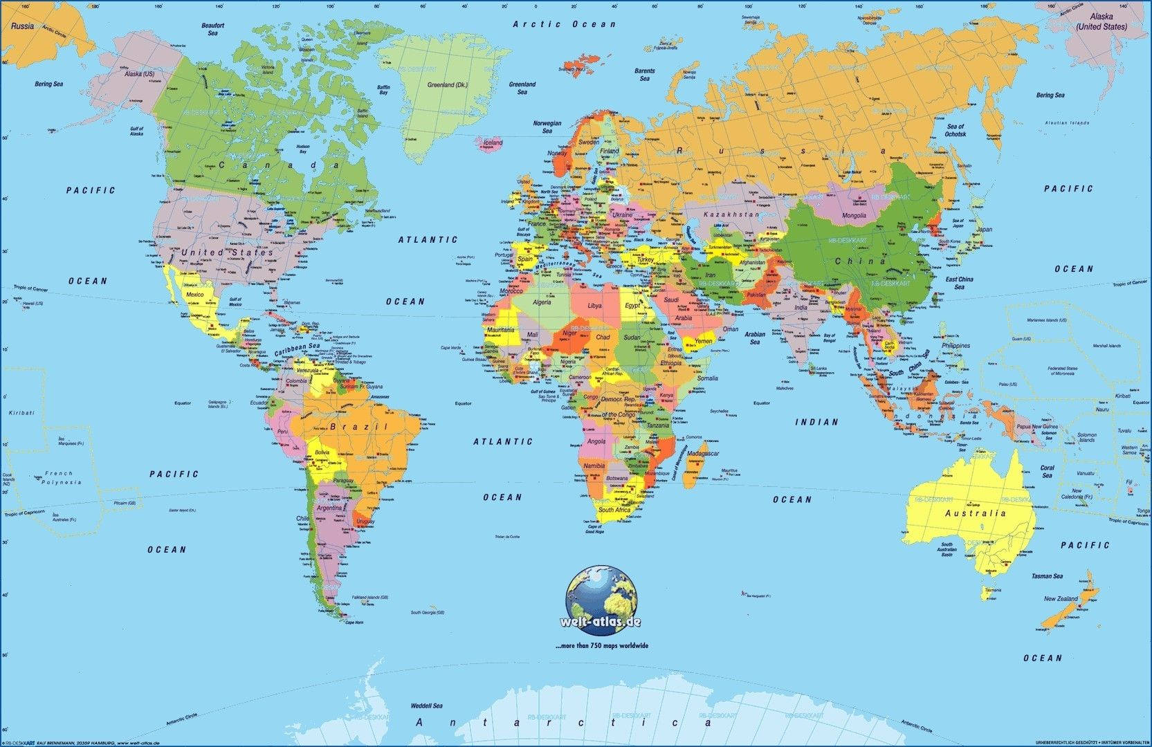 詳細的世界地圖，各國以不同顏色顯示，並有海洋標籤。