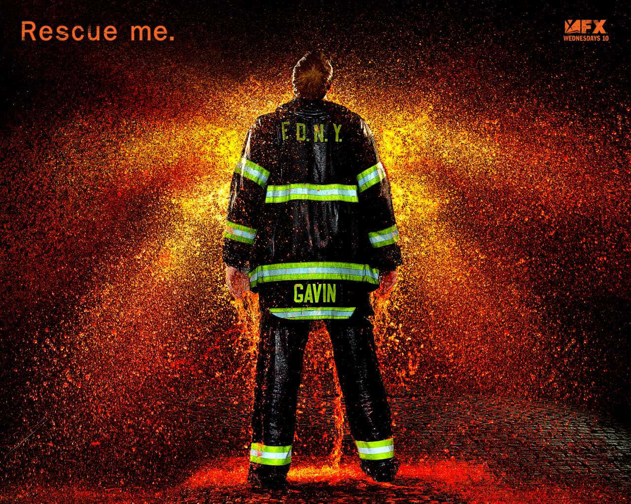 消防員加文穿著FDNY裝備，被熾熱的火花包圍，帶有「Rescue me」文字。